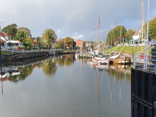 Museumshafen im Herbst