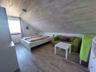 Schlafzimmer grüne Fewo