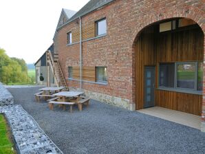 Ferienhaus Holiday Home in Somme-Leuze with Sauna & Garden