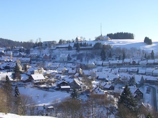 St. Andreasberg mit dem Glockenberg im Winter