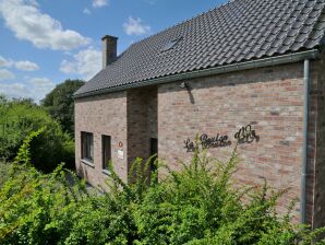 Holiday house Gemütliches Ferienhaus in Somme-Leuze mit Garten - Somme-Leuze - image1