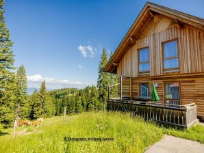 Maison de vacances Chalet luxueux avec sauna à Weinebene - Niveau de vin - image1