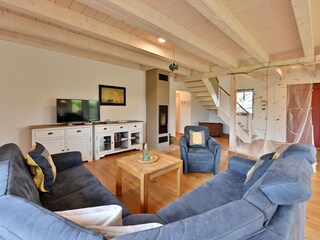 Wohnbereich mit Kamin