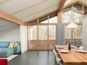 Vakantieappartement Wood clearing at the park chalet