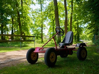 Eines der vielen Kettcar vom Hof