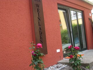 Modernes Wohnen im alten Weinladen