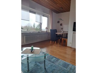 Wohnzimmer mit Essecke