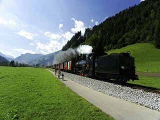 Appartement Uderns Omgeving 30