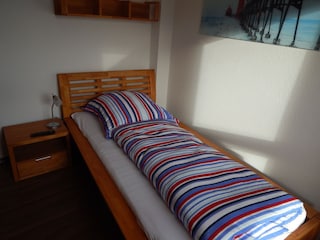 3. Schlafzimmer mit Einzelbett