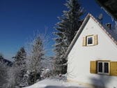 Das Haus in Winterlandschaft