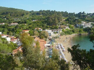 Ort Pareti mit Strand