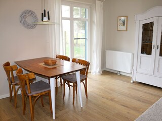 Zugang zur Terrasse im Wohnzimmer