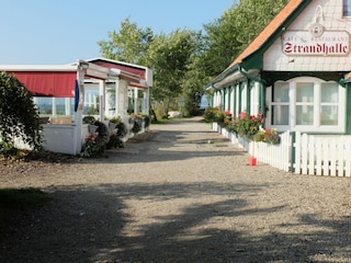 Restaurant "Strandhalle" neben dem Badestrand