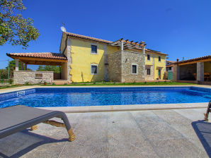Villa Orbanici mit Pool - Fažana - image1