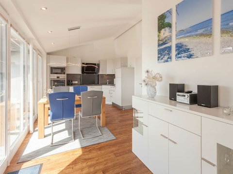 Appartamento per vacanze Mar Baltico - sopra il porto con fantastica vista sul mare