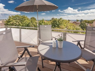 Balkon mit Fernblick auf die Ostsee
