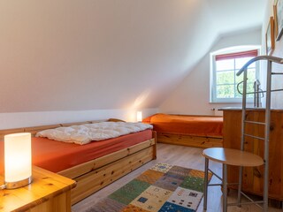 3. Schlafzimmer mit 2 Einzelbetten