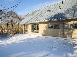 Winterzeit in einer Villa Veranda