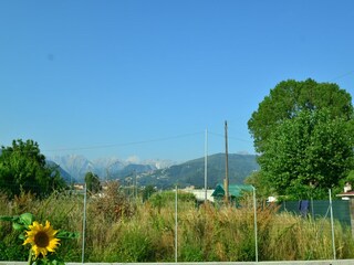 Vakantiehuis Marina di Massa Buitenaudio-opname 4