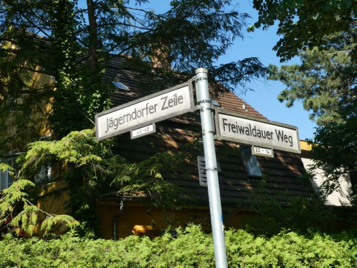 Freiwaldauer Weg /Ecke Jägerndorfer Zeile