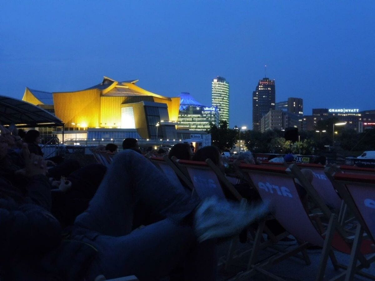 Sommer-Open-Air-Kino am Potsdamer Platz