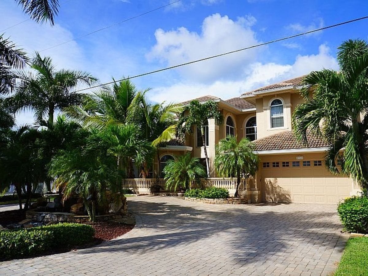 Palm Villa, Florida, Cape Coral - Firma MHB Property ...