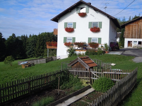 Ferienwohnung Bergblick - Bergbauernhof Echtler