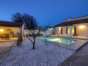 Villa Nina 2km van het strand - Šišan - image1