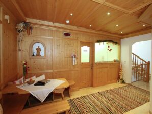 Apartment Inviting holiday flat with sauna in Stumm - Stumm - image1