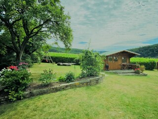 Sitzplatz am Gartenhaus