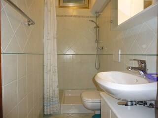 Holiday apartment Massa Bathroom 12