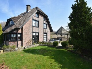 Cottage Bruinisse Outdoor Recording 5