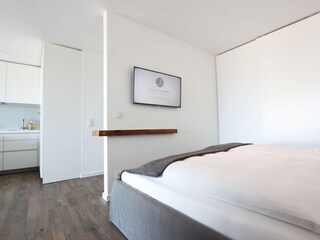 TV vom Bett aus