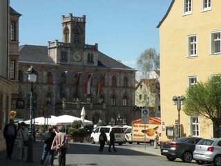 Markt mit Rathaus in Weimar