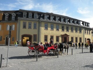 Kutsche vor Goethes Wohnhaus