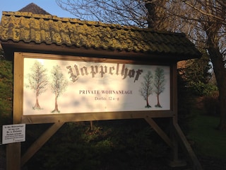 Einfahrt Pappelhof