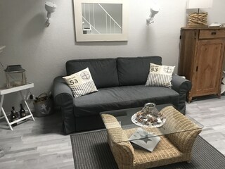 Wohnzimmer mit Schlafcouch