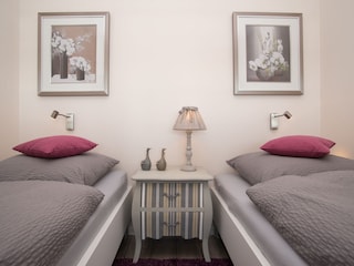 Große Bettnische vom Wohnzimmer aus