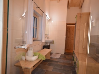 Ferienhaus Damüls Badezimmer 13