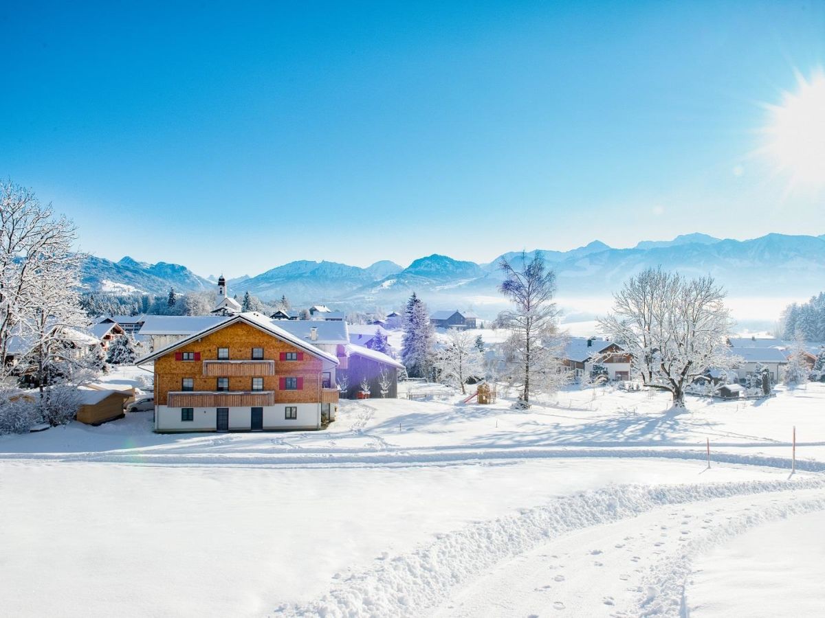 Tolle Aussicht im verschneiten Ofterschwang