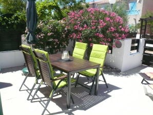 Holiday house Comfortable holiday home close to the beach in a sunny location. - Narbonne-Plage - image1