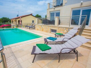 Appartamento per vacanze Kastelir Registrazione all'aperto 2