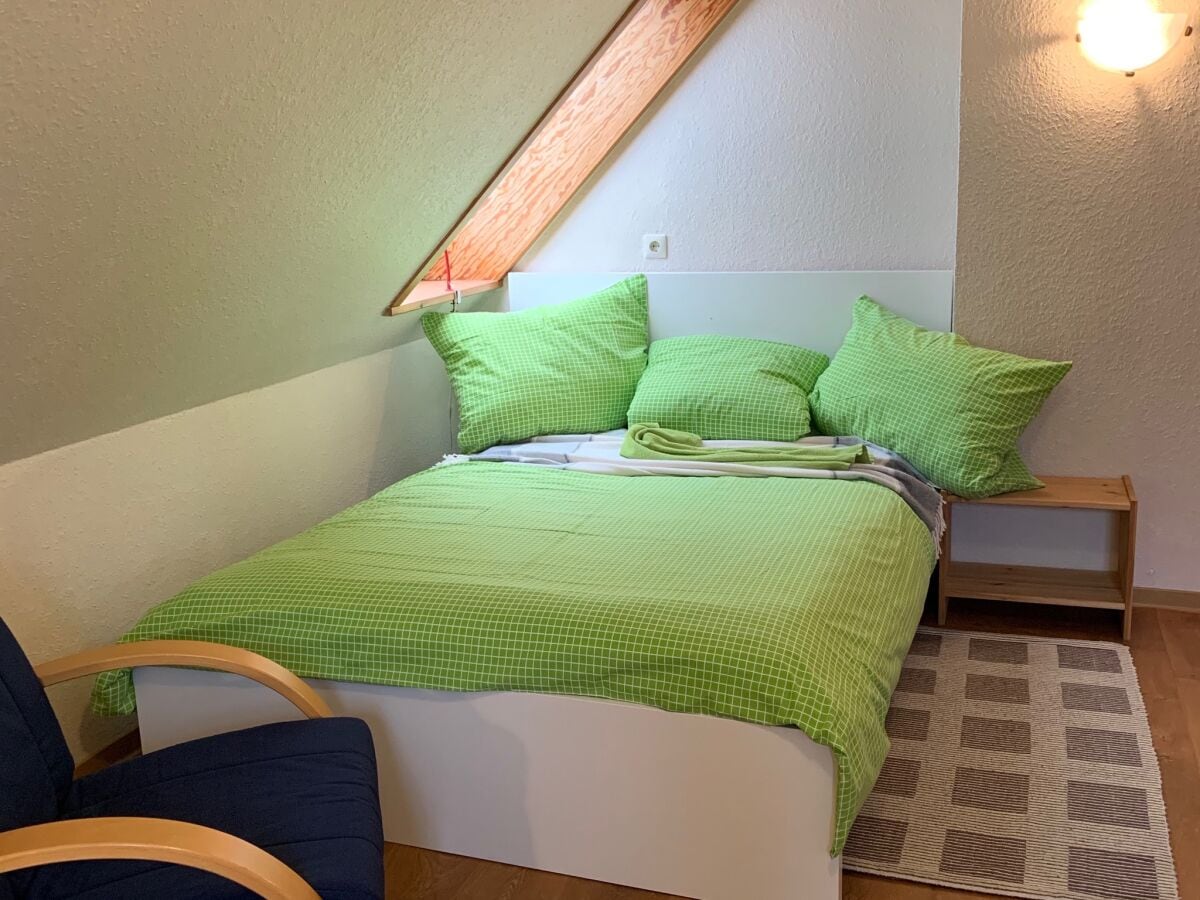 Zusatzbett in Schlafzimmer 2