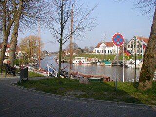 Holiday apartment Carolinensiel Environment 23