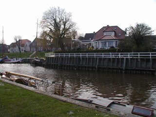 Holiday apartment Carolinensiel Environment 24