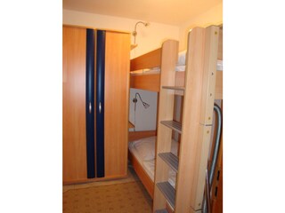 2. Schlafzimmer