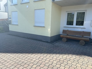 Sitzbank zur Nutzung für unsere Gäste