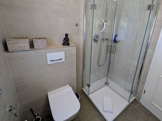 WC und Dusche (neu!)