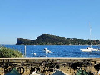 Lago di Garda and the beautiful Rocca di Manerba