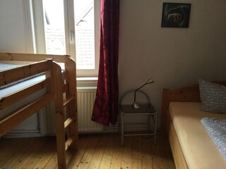 Und noch ein Schlafzimmer mit Doppelbett
